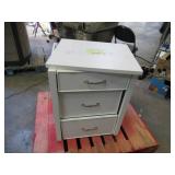 Universal Broadmoore Odessa Lift-top Vanity with LED Lighted Mirror - Needs TLC