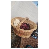 Lot of Various Baskets, Picnic Baskets