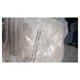 Queen Comforter and Throw Pillows
