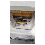 Ertl CR8090 Combine, 1:32 Scale, Like New, In Box