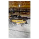 Ertl CR8090 Combine, 1:32 Scale, Like New, In Box