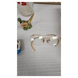 Lot of Vintage Glasses and Vase