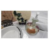 Frong Wicker, Vase, Frier and More