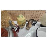 Frong Wicker, Vase, Frier and More