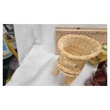Frong Wicker, Vase, Frier and More