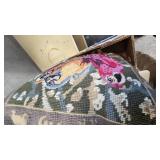 Lot of Throw Pillow, nice condition