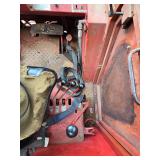 1985 KD Manitou Y1002TC Tractor Lift with Cab