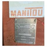 1985 KD Manitou Y1002TC Tractor Lift with Cab