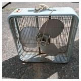 Vintage Spring Aire Reversible 3 Speed Box Fan