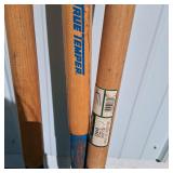 Lot of 4 True Temper Garden Forks