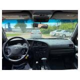 2002 NISSAN PATHFINDER SE *4x4* (NO RESERVE)