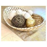 LR - Decorative Table Runner & Centerpiece Set