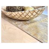 LR - Decorative Table Runner & Centerpiece Set