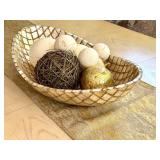 LR - Decorative Table Runner & Centerpiece Set