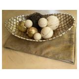 LR - Decorative Table Runner & Centerpiece Set