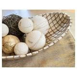 LR - Decorative Table Runner & Centerpiece Set