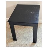 O - Lightweight Black Accent Table