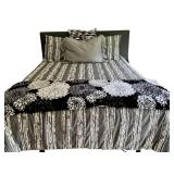 GBR - Queen Bedding Ensemble Comforter, Shams & Throw Blanket
