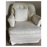 MBR - Vintage Upholstered Armchair With Accent Pillow