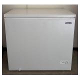 GLL - Chest Freezer - Magic Chef HMCF7W4