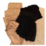 LLBR - Table Linens Mixed Lot Neutral Tones & Black Pieces