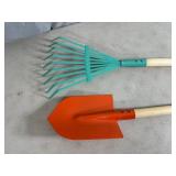 New Kids Garden Shovel and Leaf Rake