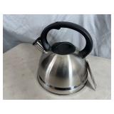New 3 Quart Whistling Tea Kettle