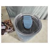 New Serengeti Vacuum Insulated Stainless Steel Water Bottle - Boxer Dog