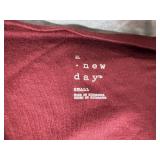 12 New Long Sleeve Shirts - Size Small - $120 retail!