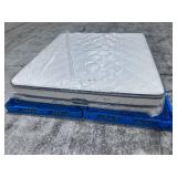 Beautyrest Black Plush Pillowtop King Mattress - MSRP $2,519.00 - No Reserve!