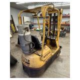 Hyster H25E Challenger 25 Forklift - 1,877 Hours