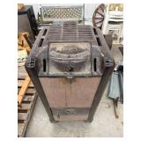 Vintage Monitor Victory Monogram G101 Heater