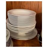 Kitchen Appliance & Serveware Mixed Lot Inc Fondue Set