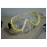 Cressi Adult Rondine Palau Fin Snorkel Set - Fin Size M/L
