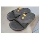 Ladies Sie 10 Sneakers and Men