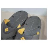 Ladies Sie 10 Sneakers and Men