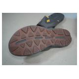 Ladies Sie 10 Sneakers and Men