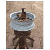 Big Ag Wheel Spinner - Make Old Style Wagon Wheels