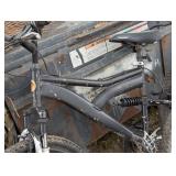 Set of 2 Mountain Bikes His & Hers