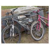 Set of 2 Mountain Bikes His & Hers