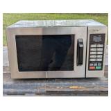 Lot of 4 working commercial microwaves - Lunch Room