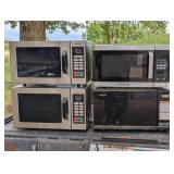 Lot of 4 working commercial microwaves - Lunch Room