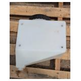 3 Gallon Ace Roto Mold Tank with Cover