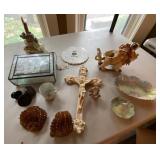Vintage Decorative Collectibles Lot Lefton Lion Stained Glass Crucifix