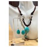 Mixed Jewelry Lot Turquoise, Gold Tone & Beaded Statement Pieces