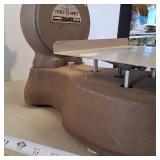 Pitney Bowes Vintage Postal Scale  Model S-104  No. 20 In working condition