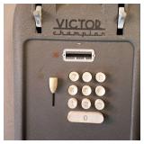 Vintage Victor Champion Manual Adding Machine
