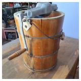 Vintage Hand Crank Ice Cream Maker  Wooden bucket, Cast aluminum and stainless