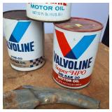 Lot of (3) Vintage Full Quart size Oil Cans Valvoline: 20w 50 SAE 30, & Heavy Duty