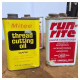 Lot of (4) Unique Pint size containers with original contents – Run Rite – Mn Linseed
